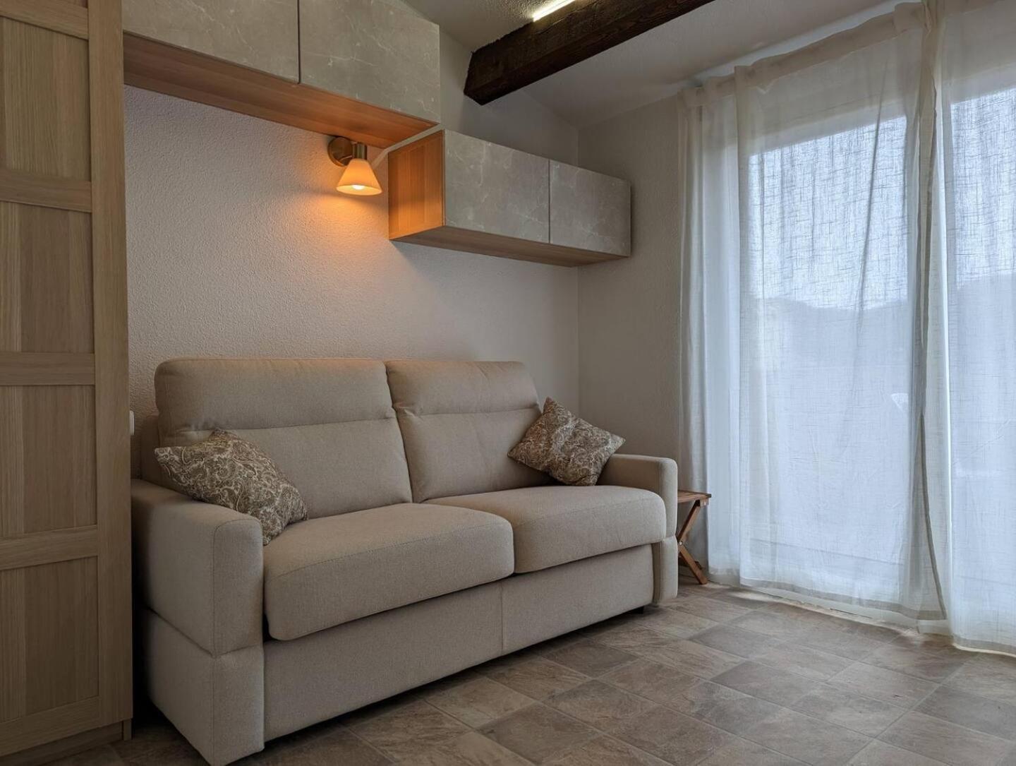 Appartement Pinede Piscine Clim Proche Plage Village Naturiste آجد المظهر الخارجي الصورة